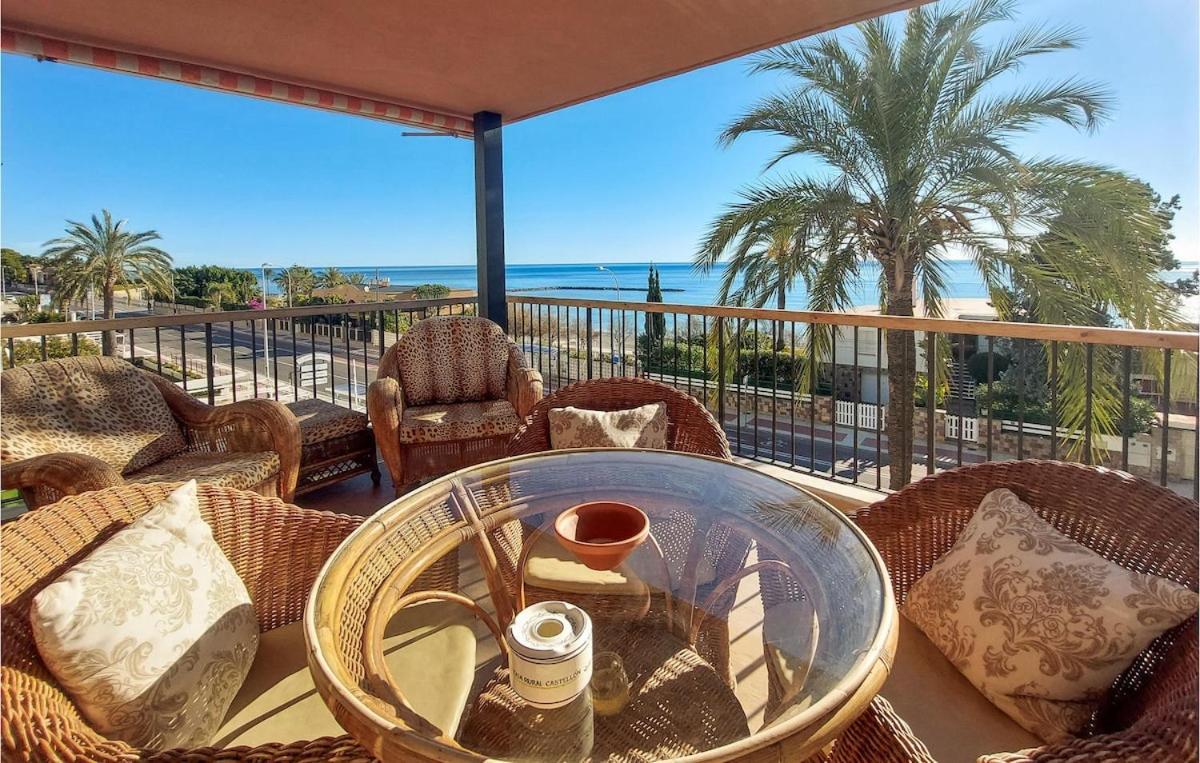 3 Bedroom Gorgeous In Benicasim Apartment *